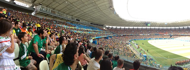 事实上